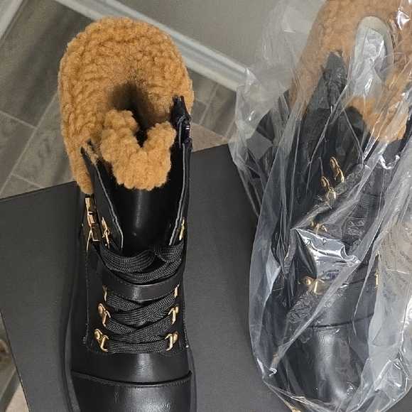 Shoe Dazzle Black and Brown Combat Boots - Picture 4 of 4